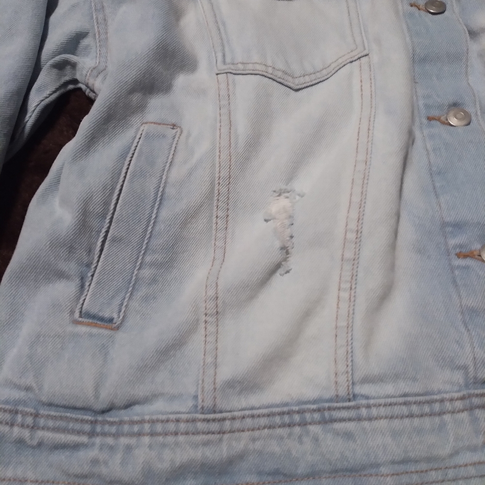 Jean jacket - Picture 8 of 8